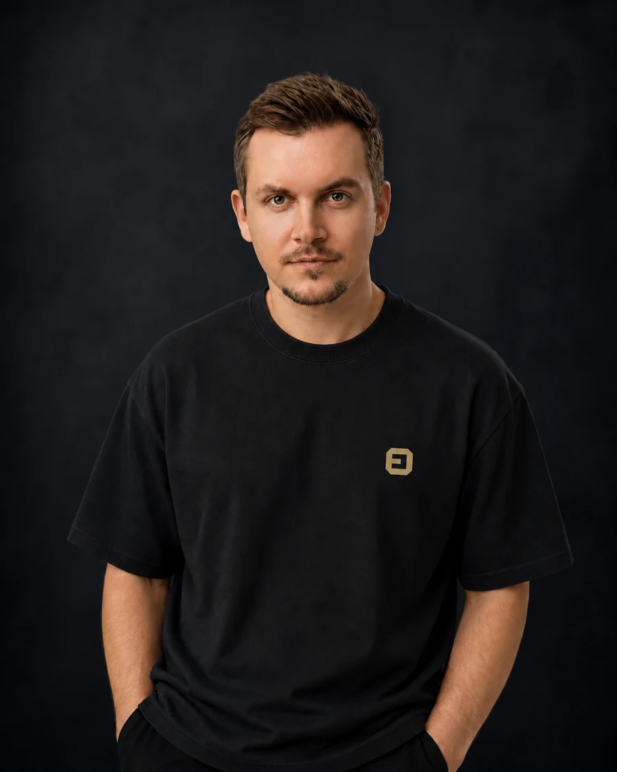 Егор — Art director, EO Labs